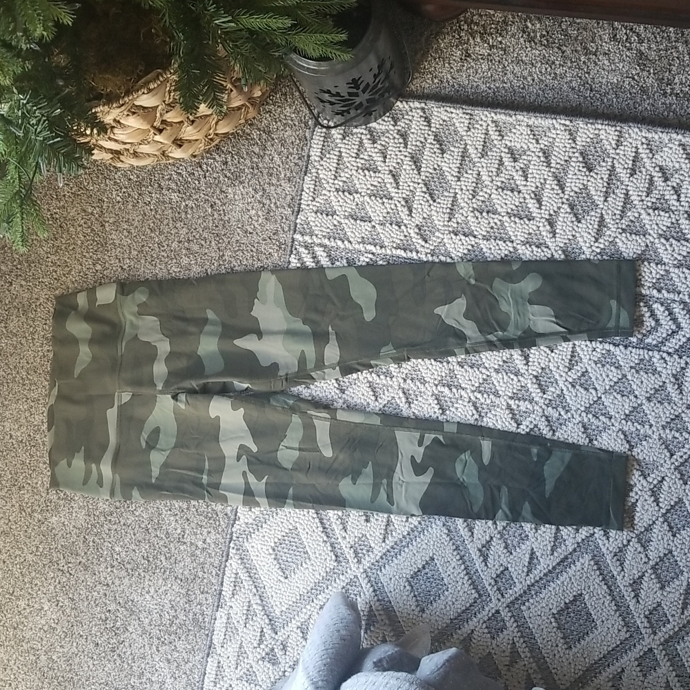 Camo PINK athletic pants